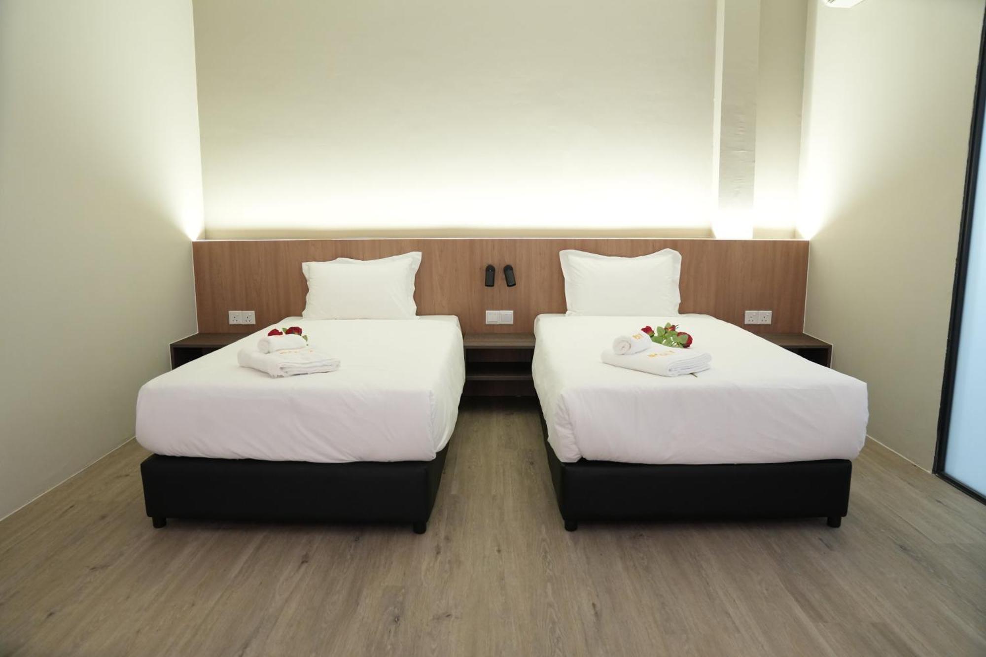 Roxy Hotel Aiman Кучинг Экстерьер фото