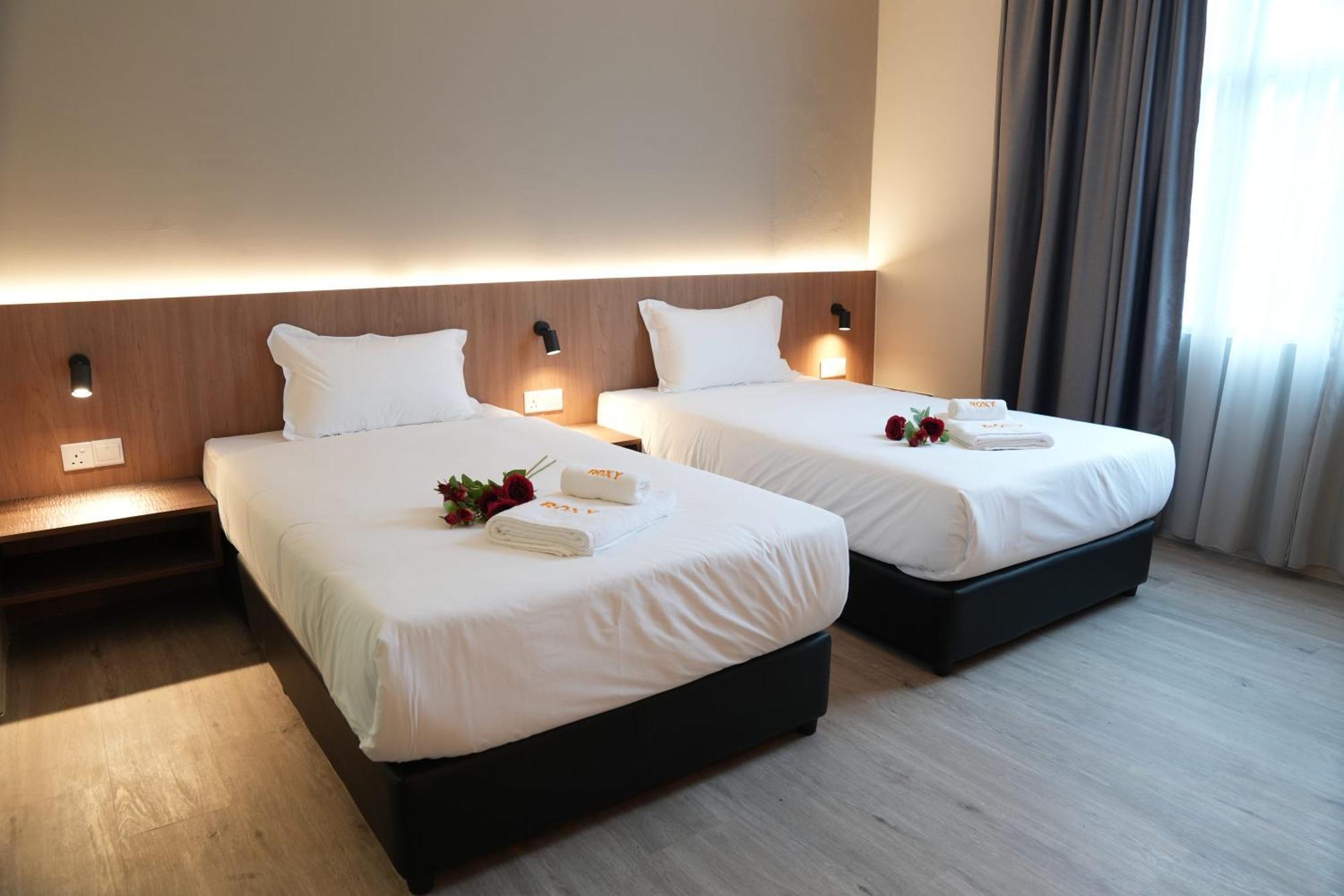 Roxy Hotel Aiman Кучинг Экстерьер фото